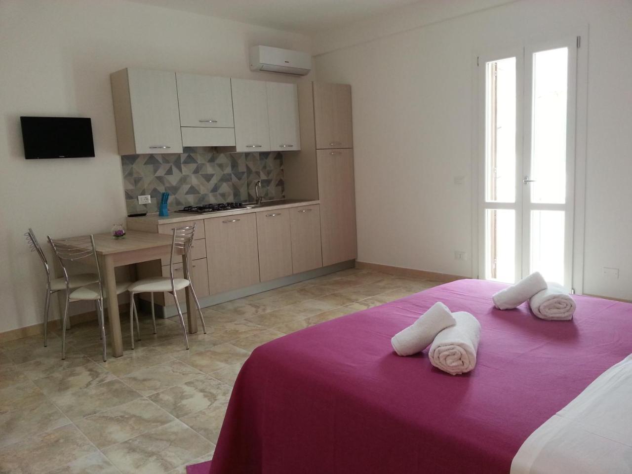 Apartment Homenza *